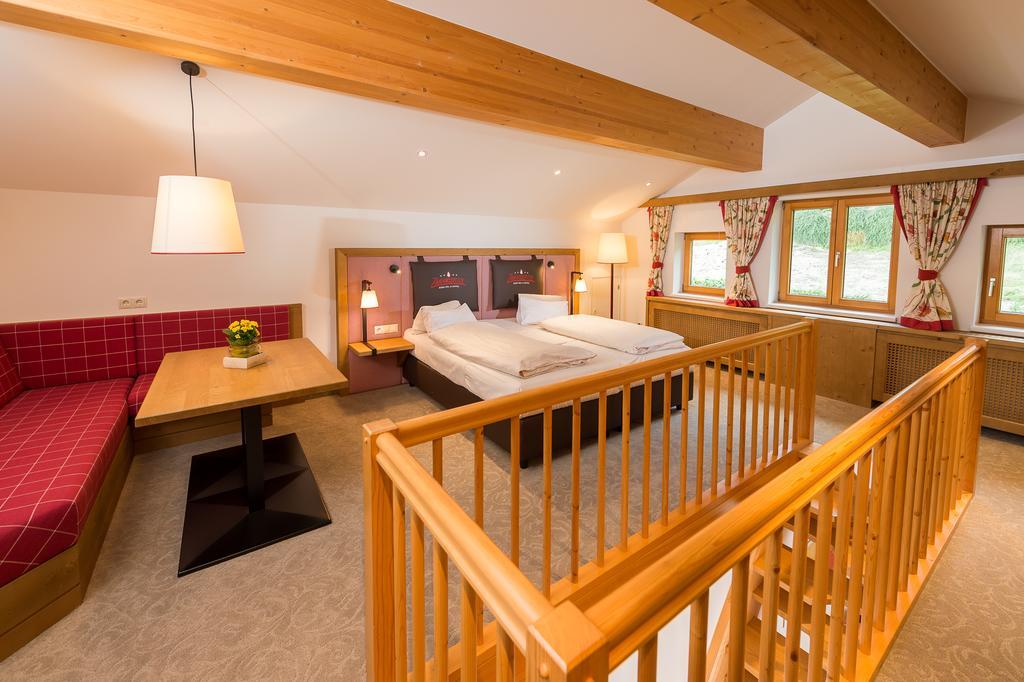 Berg-Spa & Hotel Zamangspitze Sankt Gallenkirch Exteriör bild