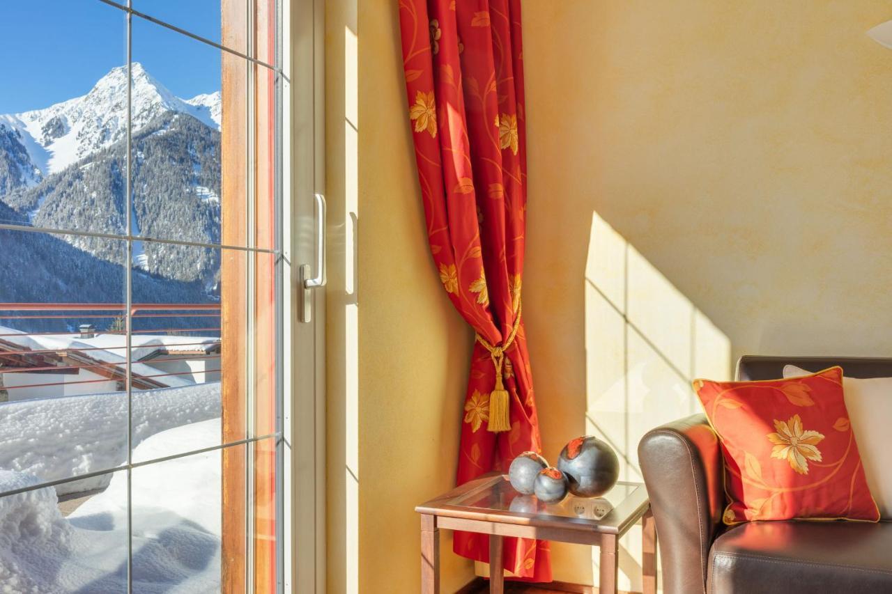 Berg-Spa & Hotel Zamangspitze Sankt Gallenkirch Exteriör bild