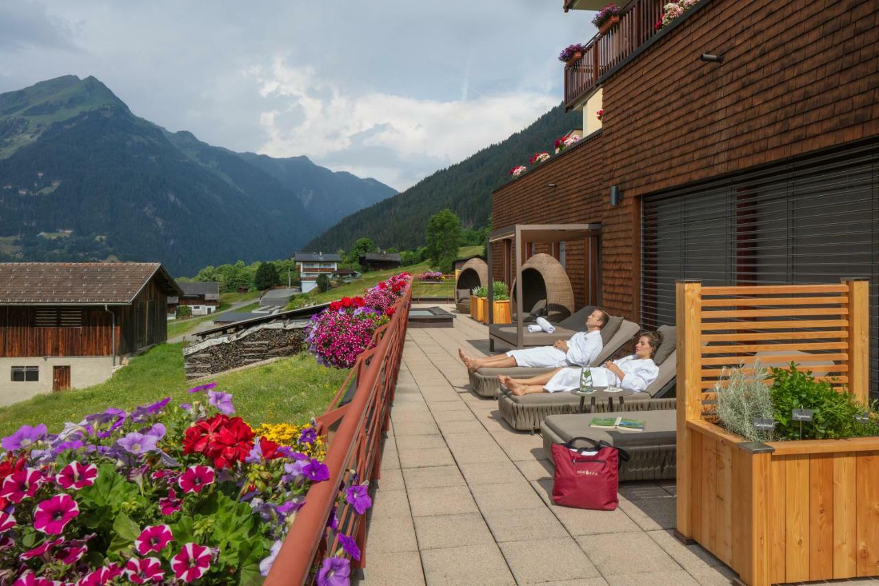 Berg-Spa & Hotel Zamangspitze Sankt Gallenkirch Exteriör bild